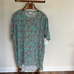 LuLaRoe Multicolor Leaf Pattern Tee